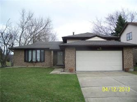 4421 Lindenwood Dr, Matteson, IL 60443 