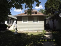 637 S 16th Ave, Maywood, IL 60153 