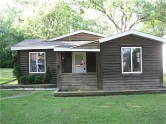 5230 Cleveland Dr, Mchenry, IL 60050 