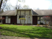 949 Winthrop Ct, Mundelein, IL 60060 