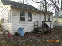 16221 Camaron Ave, Petersburg, IL 62675 