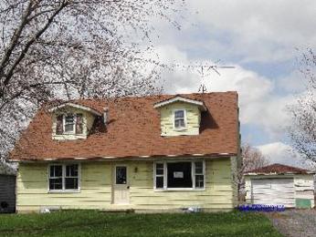 468 Lasalle Drive, Somonauk, IL 60552 