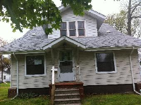 310 9th Street S, Wood River, IL 62095 