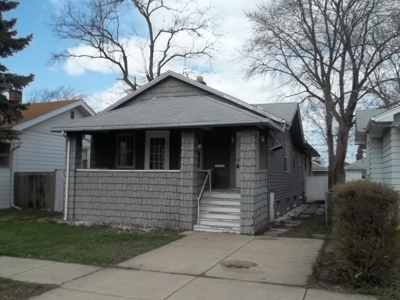 238 157th Street, Calumet City, IL 60409 