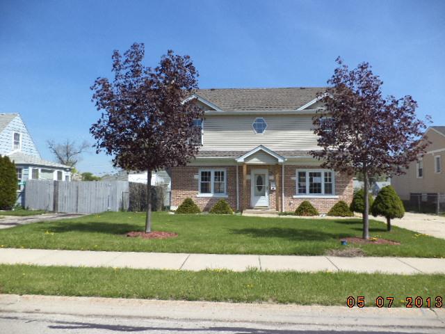 26 Belle Dr, Northlake, IL 60164 