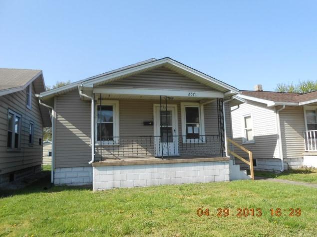 2571 Hodges Avenue, Granite City, IL 62040 