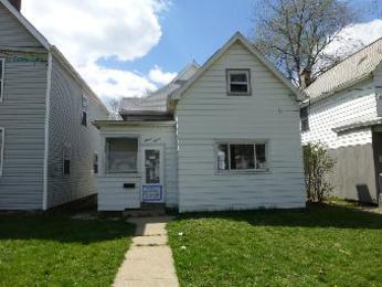 1815 N Missouri Ave, Peoria, IL 61603 