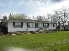 308 W Washington St, La Moille, IL 61330 