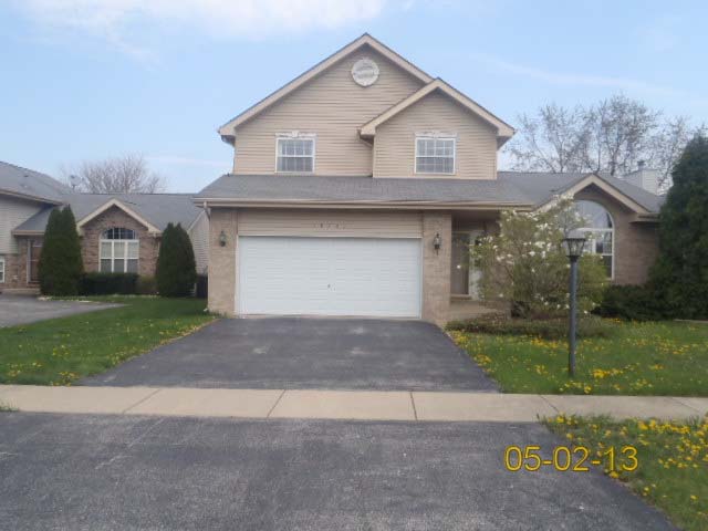 18701 Walnut Ave, Country Club Hill, IL 60478 