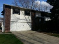 1419 S Cypress Dr, Mount Prospect, IL 60056 