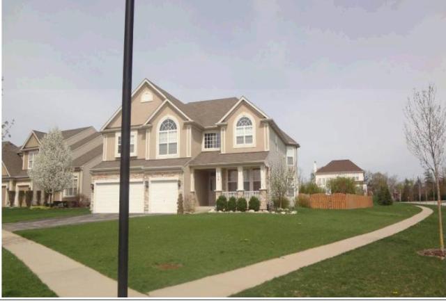 1301 Maple Cir, West Dundee, IL 60118 