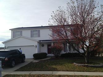 1310 Eastport Dr, Bloomington, IL 61704 