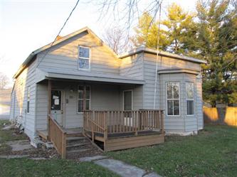 113 Brown, Brighton, IL 62012 