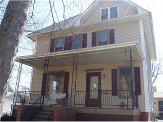 46 West Maple St, Canton, IL 61520 