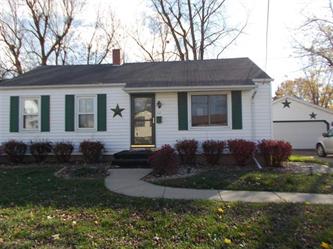 42 W 5th St, El Paso, IL 61738 