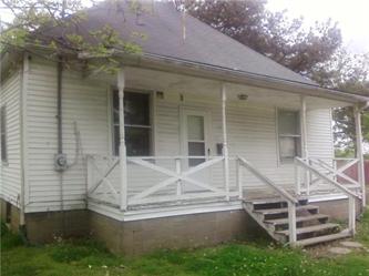 111 N Michigan Street, Harrisburg, IL 62946 