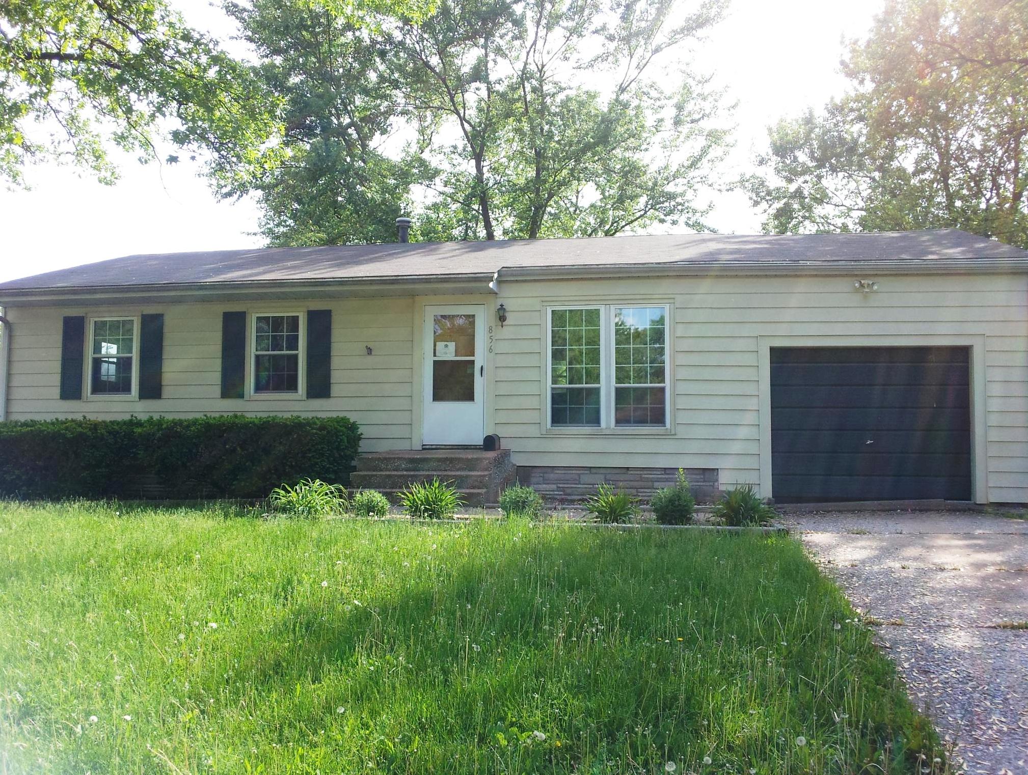 856 Saint Benedict, Cahokia, IL 62206 