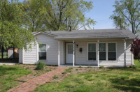 204 Briarwood Dr, Granite City, IL 62040 