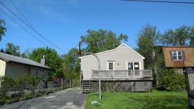 1024 Idlewild Dr, Round Lake Beach, IL 60073 