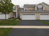 1472 W Remington Ln, Round Lake, IL 60073 