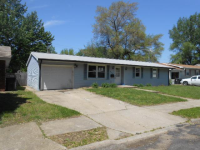 1005 Renshaw Ct, Pekin, IL 61554 