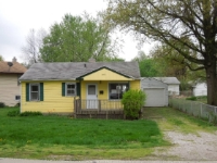 2003 W Center St, Decatur, IL 62526 