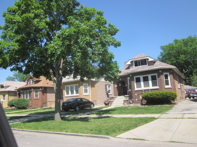 1037 22nd Ave, Bellwood, IL 60104 