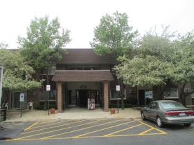 3425 83rd Street Unit D10, Woodridge, IL 60517 