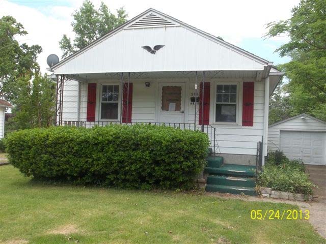 326 S 3rd St, Marion, IL 62959 