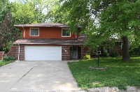 1502 Biscay Dr, Godfrey, IL 62035 