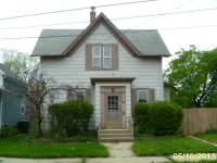 211 Orchard St, Elgin, IL 60123 
