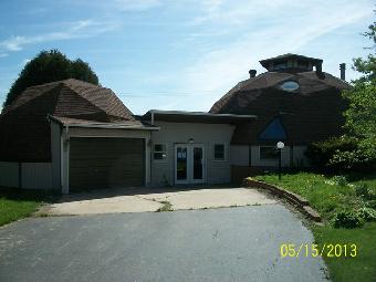 193 W Fuller Drive, Waterman, IL 60556 