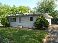 3438 University Ave, Gurnee, IL 60031 