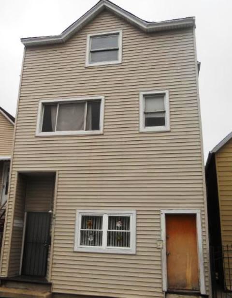 4622 S Honore St, Chicago, IL 60609 