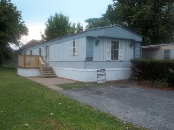 89 circle creek, Cahokia, IL 62206 