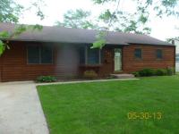 441 Chestnut St, Mundelein, IL 60060 