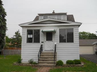 10521 S Kedzie Ave, Chicago, IL 60655 