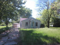 156 Lyle Ave, Elgin, IL 60123 