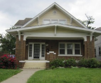 1318 E Hillcrest, Peoria, IL 61603 