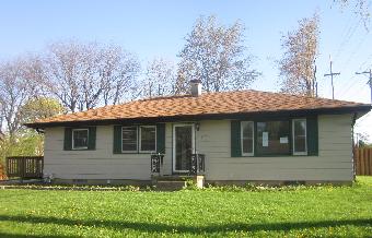1 Linda Ln, Normal, IL 61761 