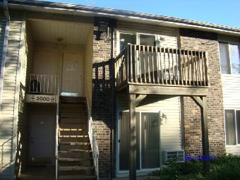 2000 Light Rd #204, Oswego, IL 60543 