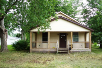 1301 E MCCORD ST, Centralia, IL 62801 