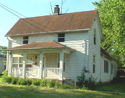 4225 East Cantrell, Decatur, IL 62521 