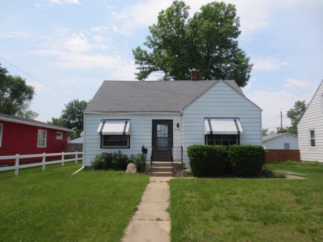 3036 N Church Street, Rockford, IL 61103 