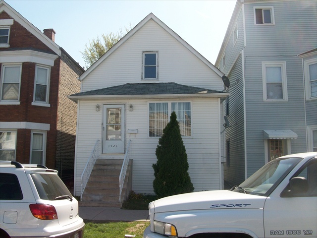 1521 51st Avenue, Cicero, IL 60804 