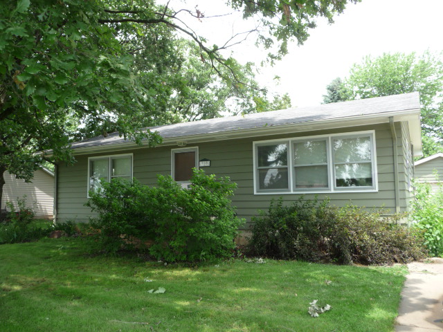 339 W Pleasant Ave, Sandwich, IL 60548 