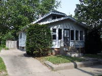 1327 N Bourland Ave, Peoria, IL 61606 