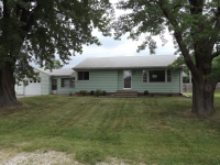 611 W Hawliette Ct, Peoria, IL 61614 