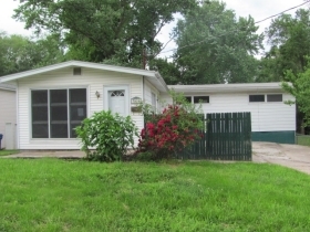 3854 Horn Ave, Alton, IL 62002 