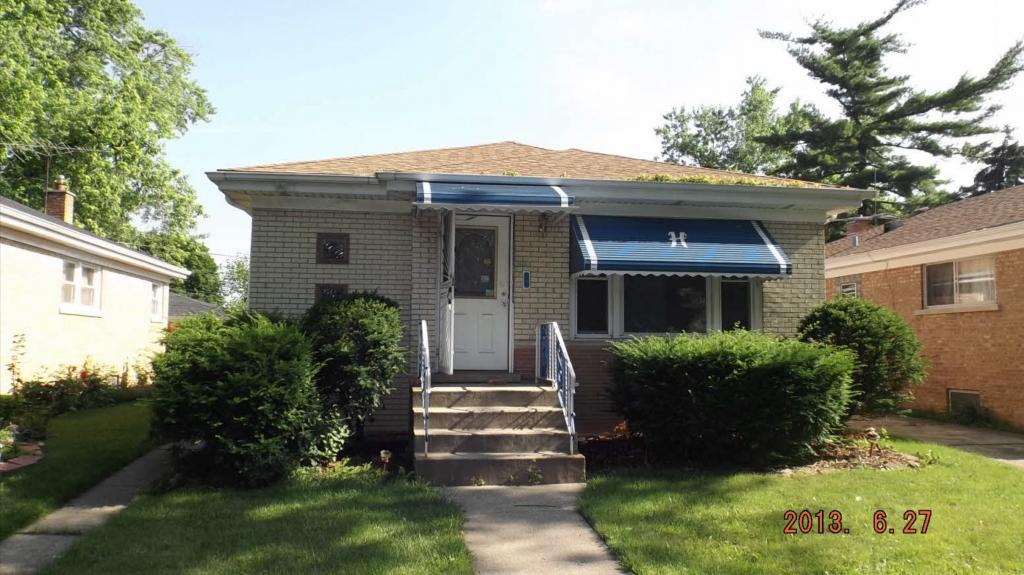 3125 Wilcox Ave, Bellwood, IL 60104 